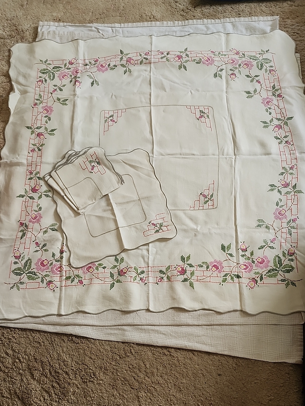 Vintage Floral Needlepoint Tablecloth and Napkins - Cream Pink Green Handmade